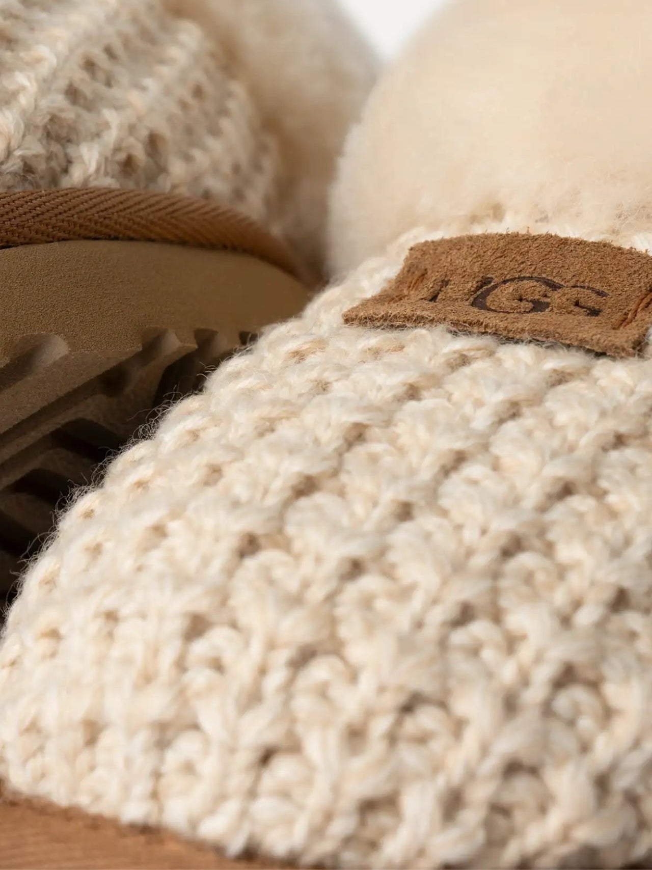 Ugg Women's Cozy Slipper