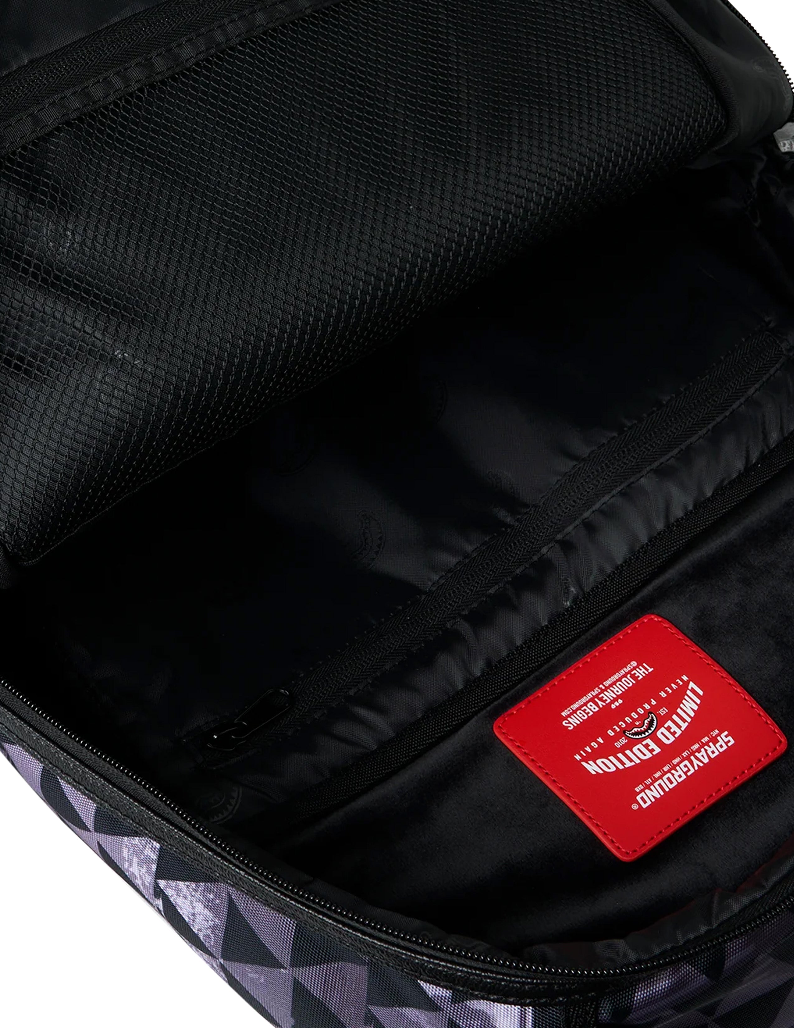 Sprayground Kahuku Niho Mano Backpack 910B8885NSZ
