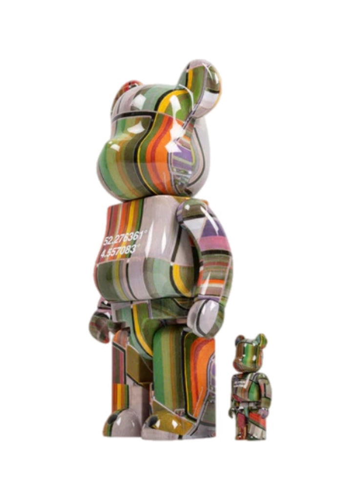 BEARBRICK 100% & 400% – lifestyle goods (view 5)