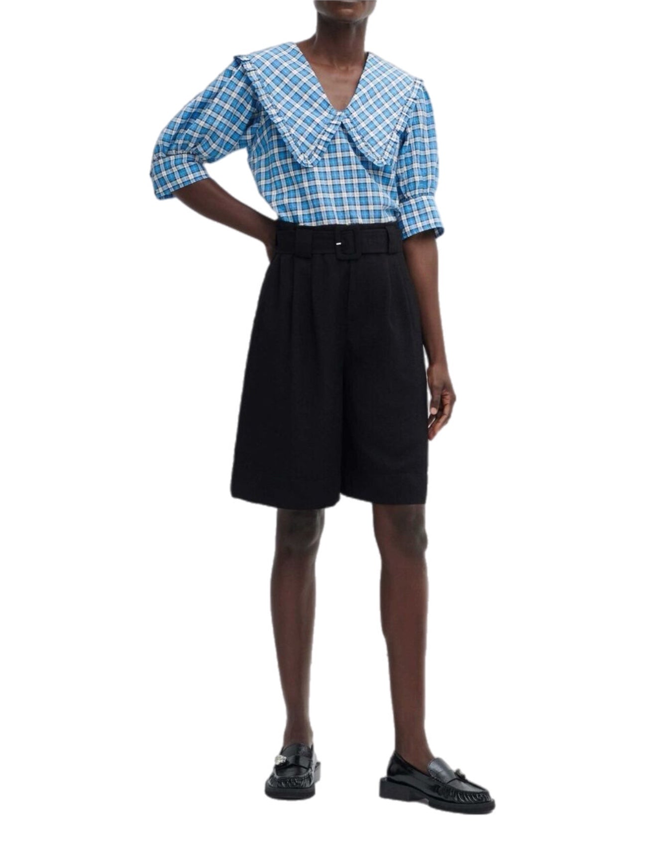 Ganni Drapey Structure Belt Wide Shorts – women's designer trousers (view 3)