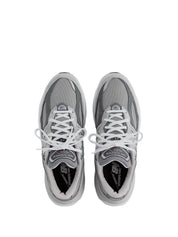 New Balance Made in USA 990v6 – men's shoes (view 3)