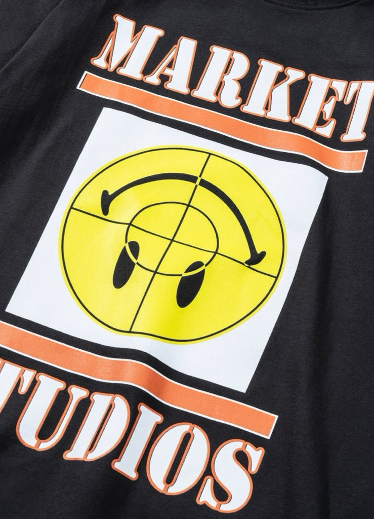 Market Smiley Focus T-Shirt – men's designer apparel (view 4)