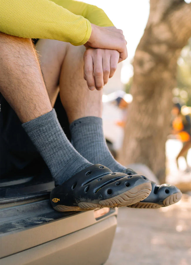 Keen Men's Yogui Magnetic/Black Sandals – men's sandals (view 2)