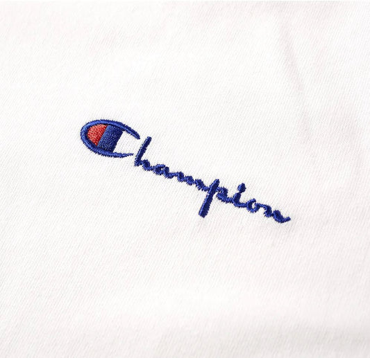 T-Shirt With Script Chest Logo 211985