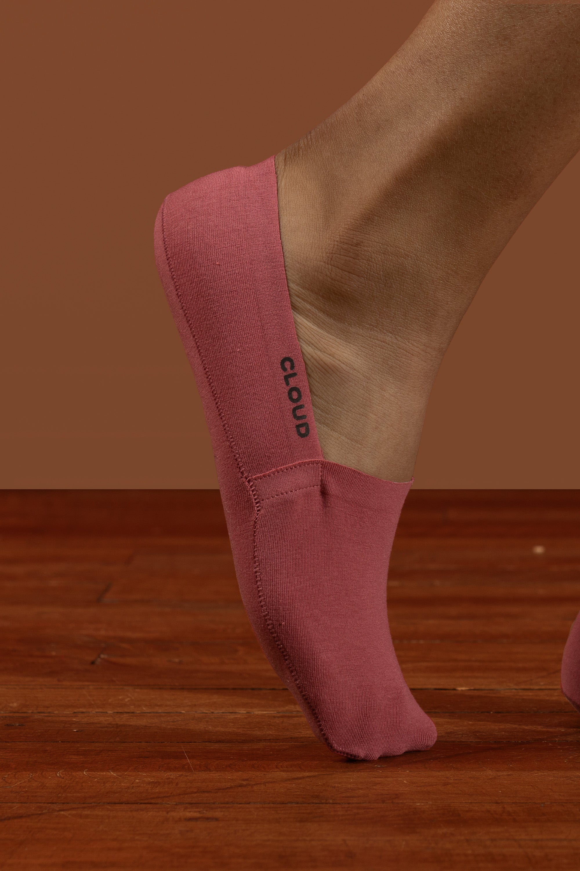 CLOUD Premium No Show Socks Special Edition – men's designer clothing (view 6)