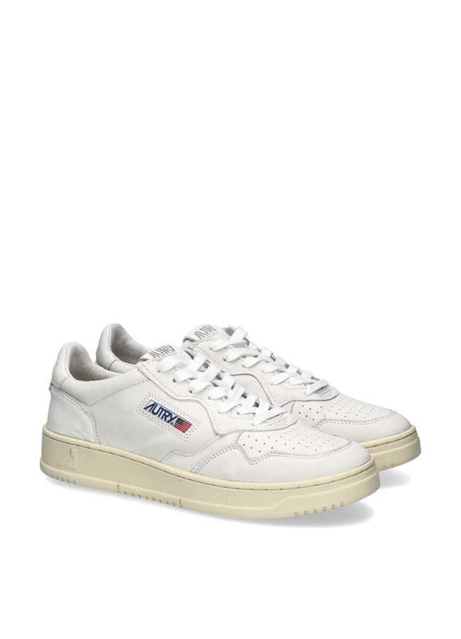 Autry Medalist Low AULM Sneakers – men's sneakers (view 8)