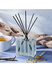 Nest Reed Diffuser – home fragrance (view 9)