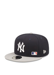 New Era Blackletter Arch 950 Ny Yankees Fitted Hat – men's headwear (view 2)