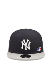 New Era Blackletter Arch 950 Ny Yankees Fitted Hat – men's headwear (view 3)